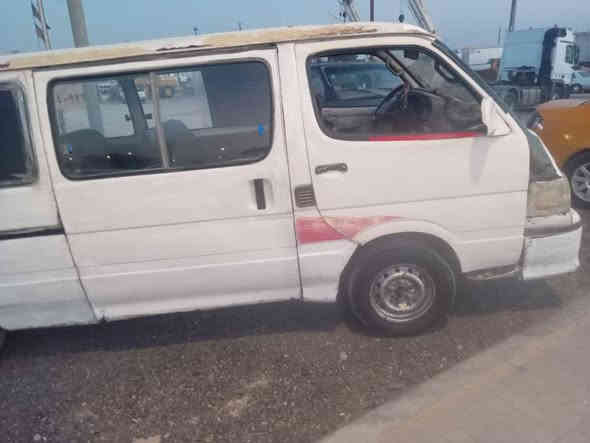 سلام عليكم كيه مديل ٢٠٠٩ كير مكينه وانجي كير جديد مكينه حلو بيه خيط رقم صدامي راعيه بلبصره مانداله  سنويه كارتونيه صاقطه ابيع كوم حديد عن سرقه وعشائر. فقط مرواس ترهم حسب سعر 14 بيه مجال مرواس ترهم مكاني البصره شغاله عوزه ترتيب كهربيات فقط ***********
