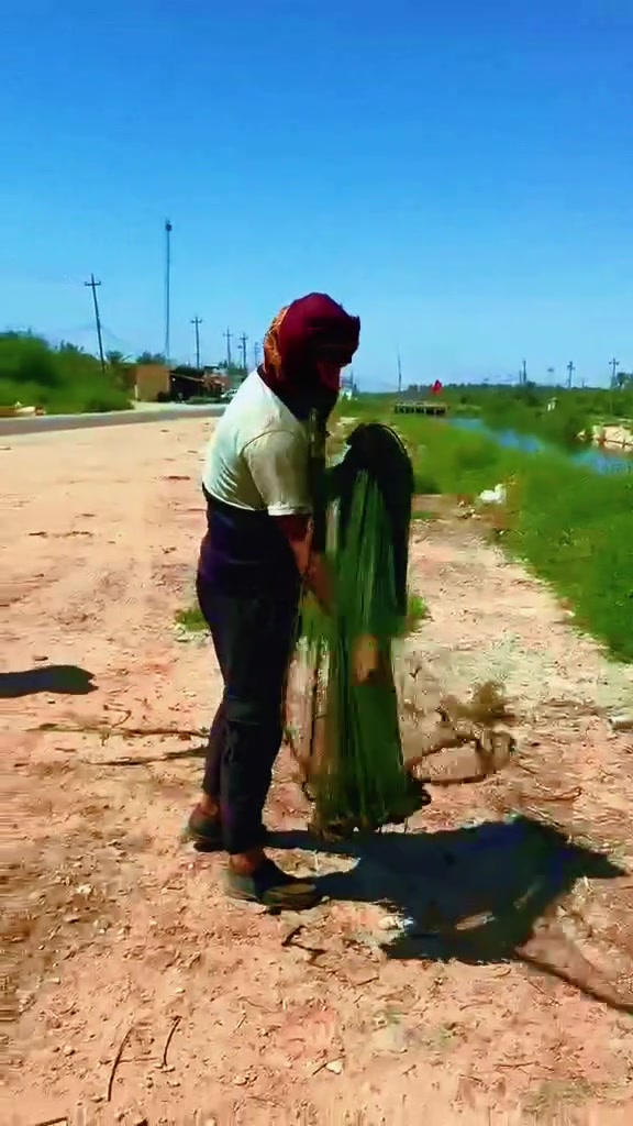 شغل سلالي علي الصياد 
***********
