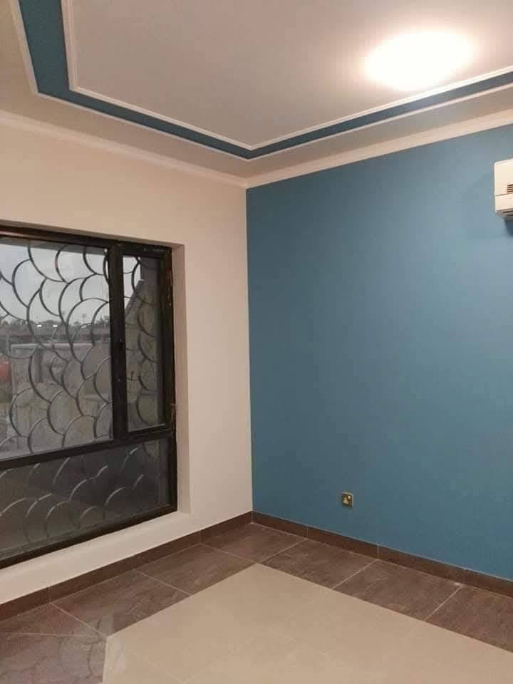 💚🤍كادر متميز 🤍💙
{{دقه بالعمل + السرعة + النظافة 😍😍}}
♦️عمل كافة الاصباغ الحديثة الداخلية والخارجية
♦️عمل ورق جدران وجميع اللوحات
♦️عمل جميع انواع الفلين
♦️عمل سقوف وتغليف
♦عمل بديل الخشب وبديل الرخام
♦️صبغ وتنظيف الابواب والشبابيك
♦ تأسيس كهرباء دفن وظاهري

عليك الاختيار وعلينا التنفيذ بأنسب الاسعار 
☎️ للإستفسار والحجز المراسله خاص أو الاتصال برقم
***********
***********
