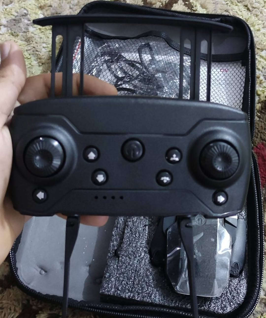 سلام عليكم عندي هاذه لدرون للبيع بيه ثنين كامرات تصوير فيديو وصور شغال ونضيف كلش مامستخدم


**إذا كنت صاحب هذا الإعلان وتريد حذفه لأي سبب، رجاءا أرسل رسالة إلى الدعم الفني**