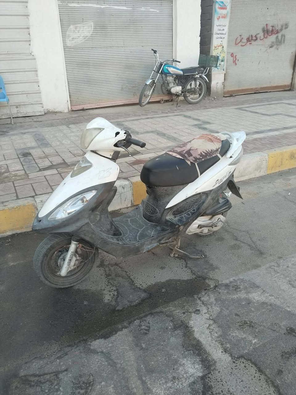 للبيع جي فور كامكو ما مفتوحة السعر 550 وبيها مجال ‏‪***********‬‏
