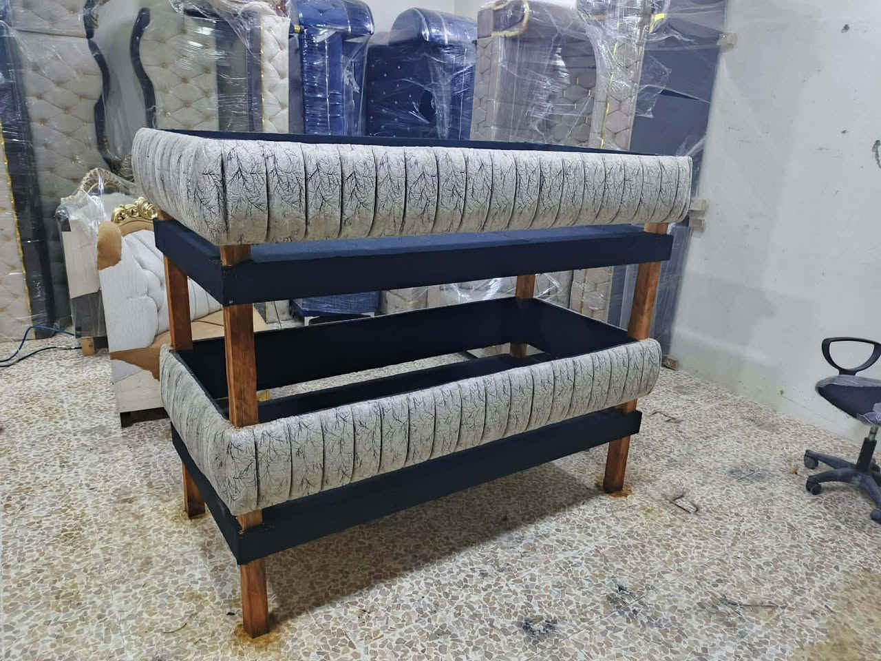 تخت طابقين خشب جديد للبيع


**إذا كنت صاحب هذا الإعلان وتريد حذفه لأي سبب، رجاءا أرسل رسالة إلى الدعم الفني**