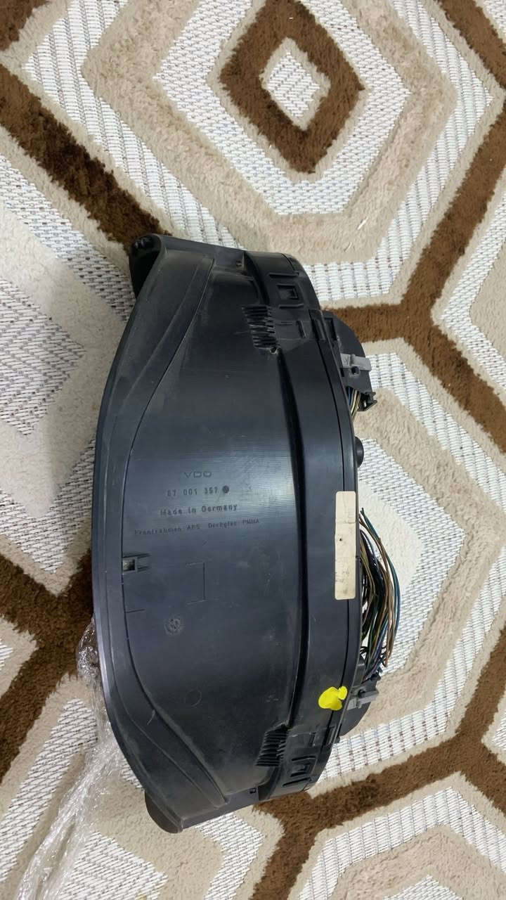 عداد كيلو متر مرسيدس ام عيون
موديل 2000-2001-2002
السعر 150 الف وبيهن مجال 
المكان ميسان / العمارة
***********
