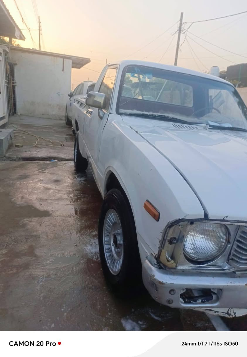 للبيع موديل 80 معمره جديد ومصبوغه عام مكينه وكير بلادي وجدد تايرات جدد كرهبائيات كله  شغاله اسطاب لايت اشاير سكن هورن كلشي بيه شغال مكاني بابل السعر 23ورقه وبيه مجال انتصال ***********
