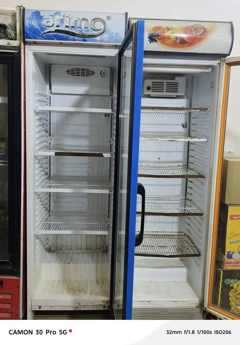 سلام عليكم مرخصت صاحب الكروب برادات لبيع مستعملات شغالت بس مايبردن ماعرف عطلهن شنو عطل بسيط العنوان ديوانيه مركز .. رقم الهاتف  ‏‪***********‬‏ ... السعر 600 وبيهن مجال 🤍
