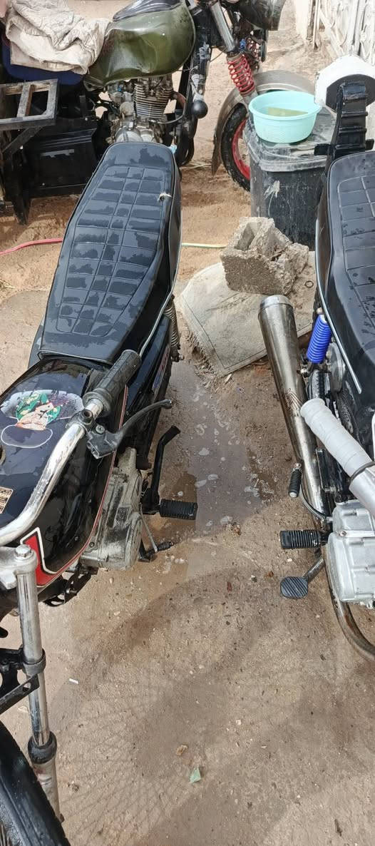 سلام عليكم دراجه البيع كلك كوفه شارع المطار سعر 225 وبيه مجال ***********
