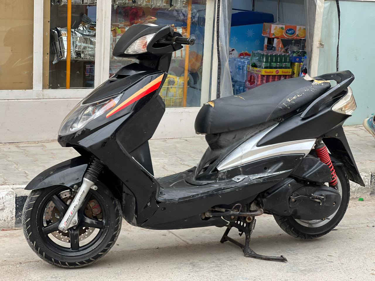 سلام عليكم
سكنس فحل ياباني دراجة نضيفة مكينه خرسة ناعمة كلش لا تنقيص لا تبخير كهربائيات كلهة شغالة زوج تايرات جدد السعر 600 بيهة مجال قليل مكاني بغداد الحسينية مال راشدية *********** واتساب
