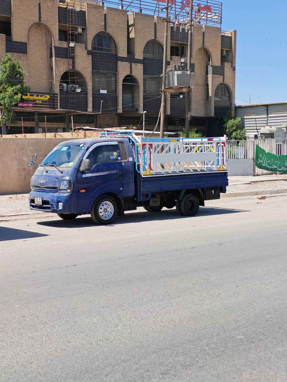 ه سلام عليكم مسكر ٢٣ بليته وسنويه ماشيه ٥٥ الف سياره جديده طك كارتون فول مواصفات بيهه طخبل بنيد مثل ما موضح بل صور والباقي كفاله عامه من كلشي وين ماتريد ترايك شرط ١٧٠ سعر ب ٢١٠ وبيهه مجال رقم بغداد رقم ***********

