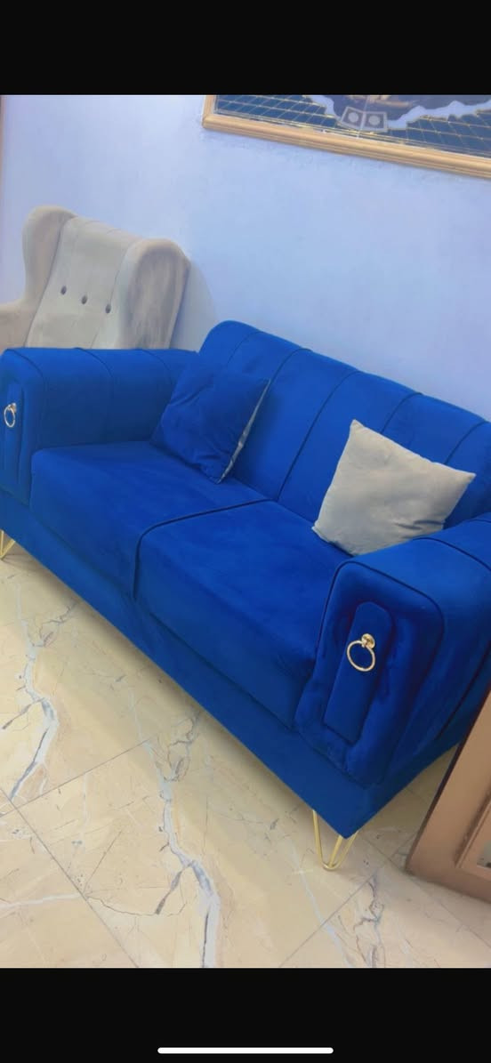 تخم سبع مقاعد  ٣٥٠وبيها مجال ادخلو خاص 🩵🩵😻


**إذا كنت صاحب هذا الإعلان وتريد حذفه لأي سبب، رجاءا أرسل رسالة إلى الدعم الفني**