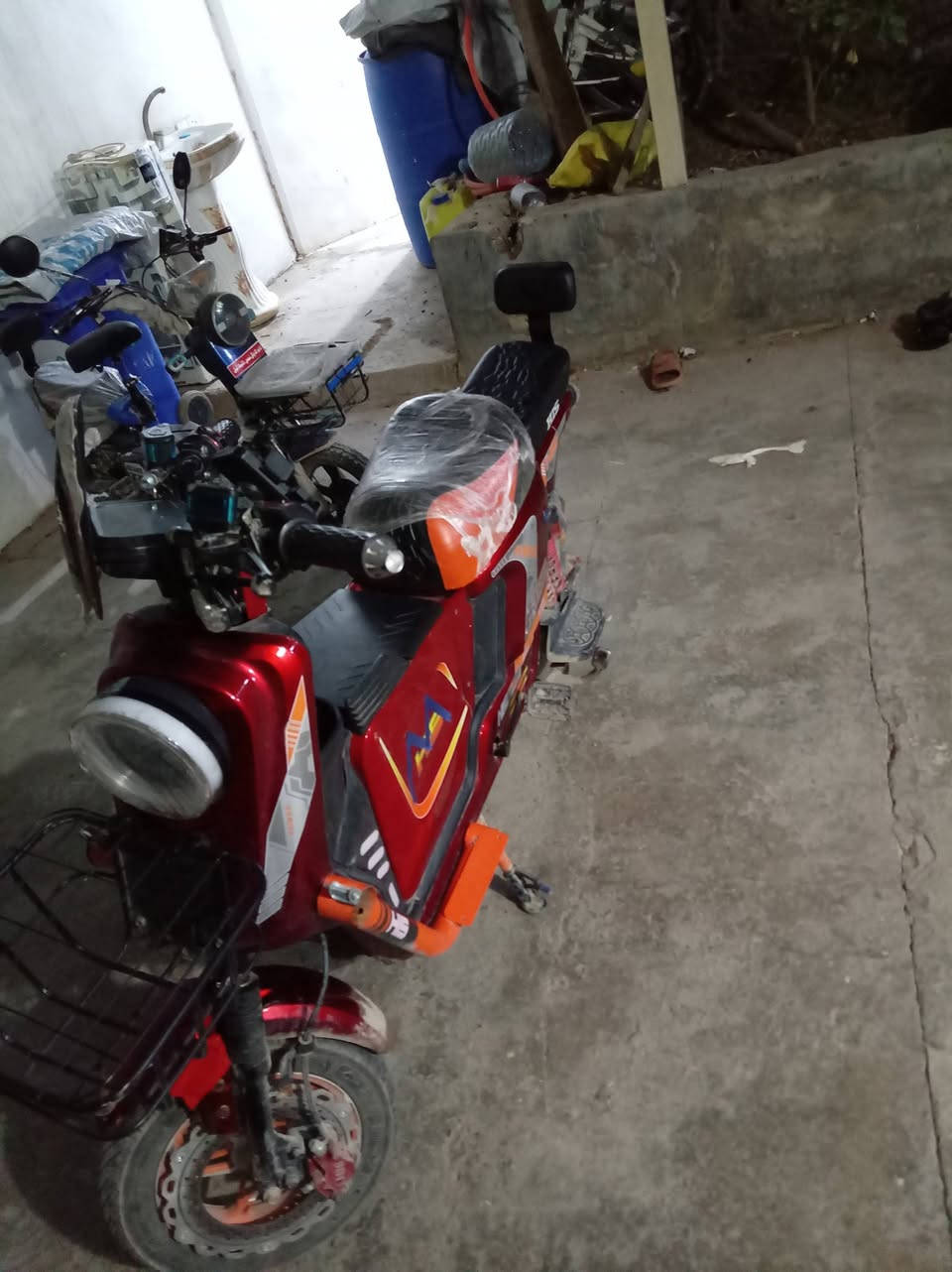 سلام عليك دراجه شحن للبيع H900استفسار ***********
