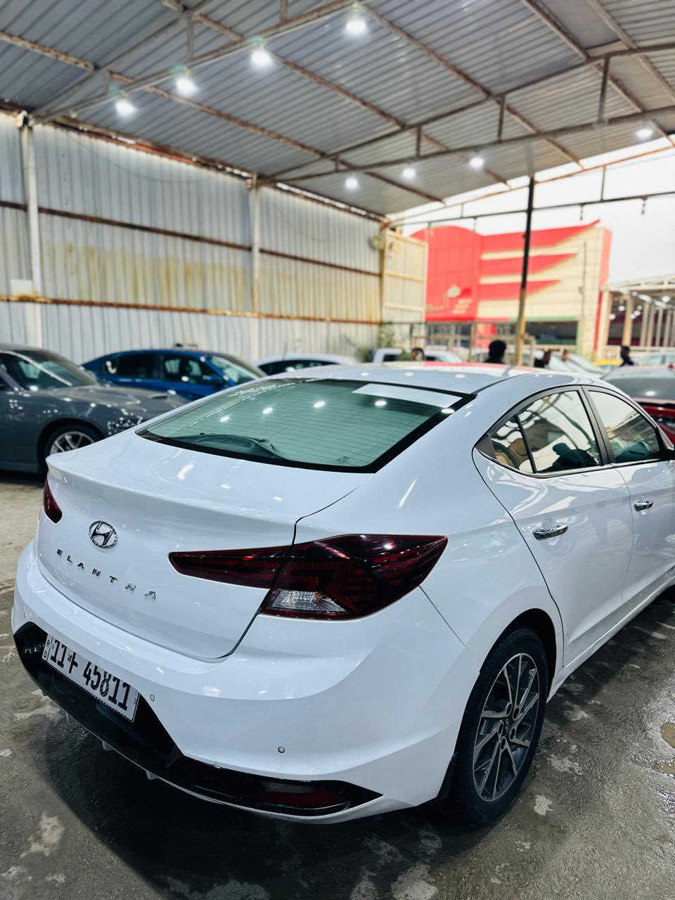 السلام عليكم النترا 2020 خليجي كفالة عامه محرك 2000 فول فتحه بصمه  محرك كير كفاله  بأسمي السعر 155
‭0780 541 5917‬
