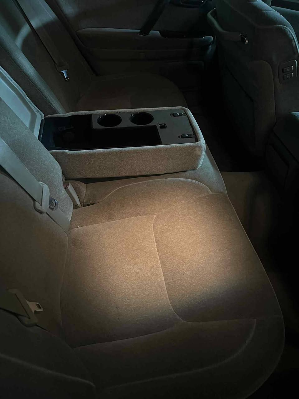 السلام عليكم ملكة أدوات أدوات كصة قمارة فقط محرك ديفور الكبير
السيارة مفوله الأخير ماناقصها أي شي تجي تشغل وتطلع 
فول مواصفات
اربع4 دكم محرك ديفور الكبير عداد أوتوماتيك تحكم ستيرن تحكم كشنات كهربائية ثلاجة بردة خلفية السيارة خير وبركه متصرف عليها ربع العنوان صلاح الدين قضاء بلد
السعر 45 وبيها مجال حك الجية اتصل عل الرقم وبيك خير وتدلل ***********
