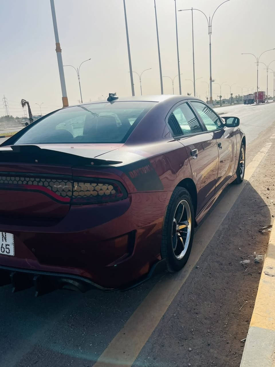 دايتونا فول مواصفات حته رادار امامي 2018  حره وبسمي رقم انكليزي  نتهاء سنويه ٢٠٣١
حادث بسسط جداً قطعه وحده صبغ بس بنيد وباقي نفسه صور الحادث مرفقه
من الاحداديه جديده توني مبدله  للمحرك جديد مخليله  اربع جوز. علمود الدوانس ماكو  جاهزه السيار
ماشيه اكثر من ١٠٠ الف ميل  
ثروتل srt
نوزلات ريسنك
فيتم ريسنك 
ولف حماوه ريسنك 85
تفريغ وبرمجه

شوته موبر 
اكسل قفل srt
ويل كروم ١٨. انه مخلي للنعومه
تاير جديد
دواخل كله تغطيس كاربون

كتsrt بلاد
دواخل كنتارا شعار دايتونا +تدفئه تبريد 
رادار جانبي
رادار امامي
ستيرن كهرباء +تدفئه

شاشه جبيره
خزن ميموري
نظام سوبر تراك باك
لايت زنون
فتحه سقف 

مبرمجه السياره 
وبعد بيها هواي مواصفات @
من الاخير مفوله كلش
  سعر ٢٢٥. وبيه  مجال. بسيط   
شراي تصل. ***********
