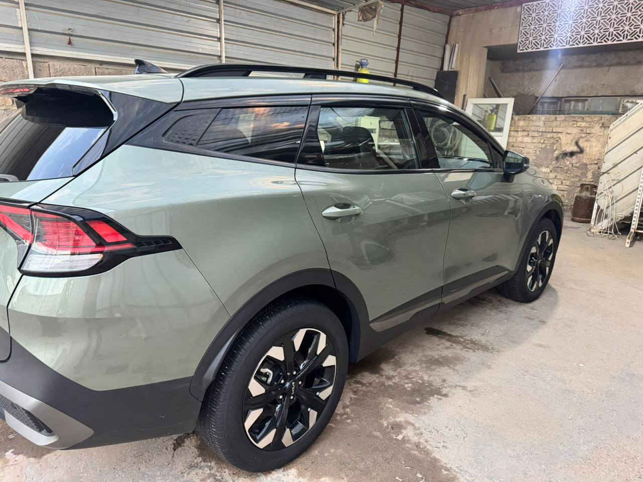 السلام عليكم سبورتج للبيع
2024
وارد امريكي حادثه واضح بالصور 
رقم بغداد تحويل ثاني يوم 
السياره فول مواصفات + برستيج السياره 
ردارت وحساسات فول السياره 
بصمه تشغيل 
بصمه ابواب 
مكان بغداد الدوره 
السعر ٢٣٠ ورقه وبيه مجال 
***********
