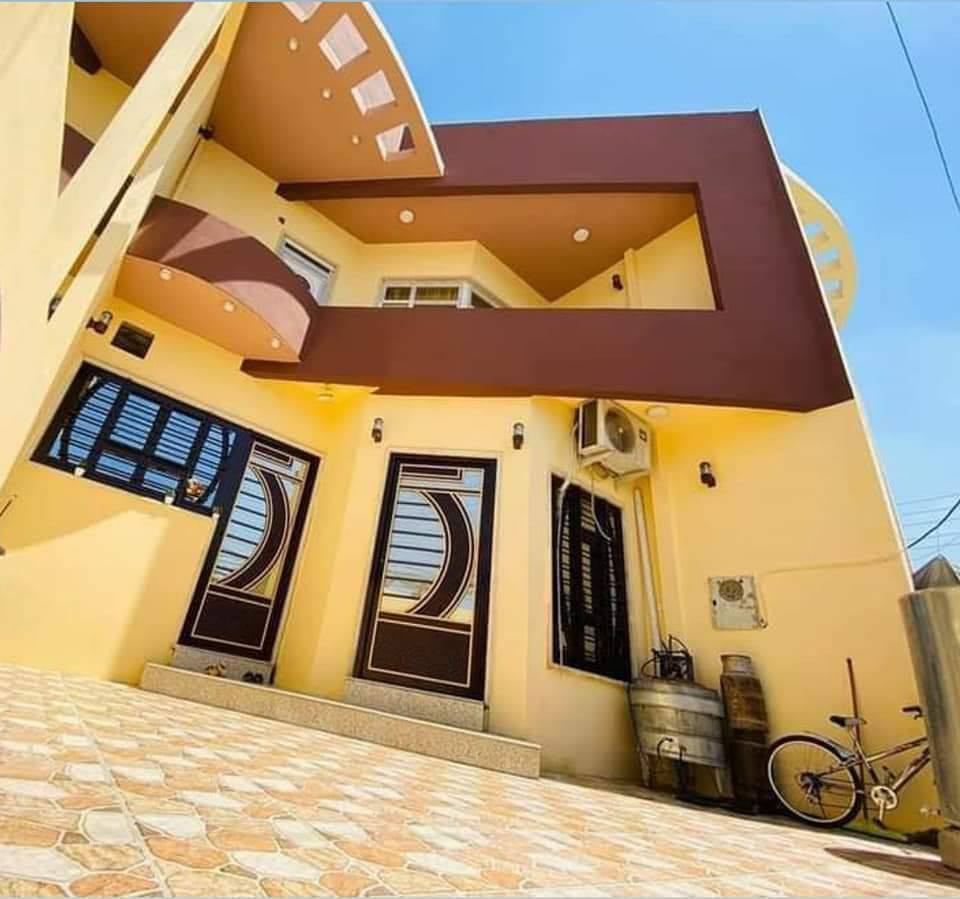 السلام عليكم
هذا شغل ايدي اني والكادر مالي اللي يحتاج هيك شغل اني  مستعدين لكافه العمارات  وكافه العمارات والبيوت 🎨🏛🏢🏠 (صبغ المنازل) 
الي يحب هذا شغل يتصل على هذا 
راقم مالي( ***********) 📞📱📲
