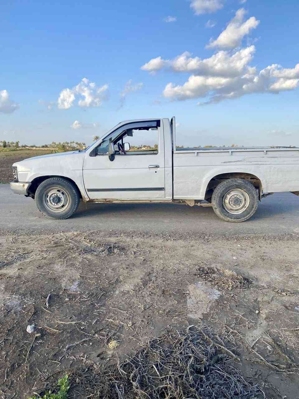 للبيع بيكم نيسان تك موديل 1990 رقم اصفر انبار ورثه مكفوله
السعر 18 وبيها مجال 
العنوان الانبار عامريه 
***********
