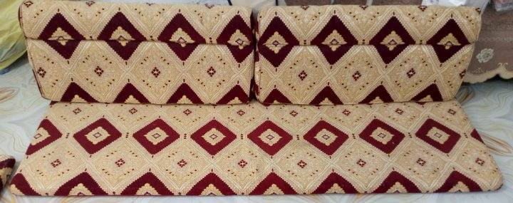 جلسات عربيه نضيفه ويتكون من 5جلسات
السعر 150وبي مجال للشراي 
المكان الديوانيه حي الجمهوري


**إذا كنت صاحب هذا الإعلان وتريد حذفه لأي سبب، رجاءا أرسل رسالة إلى الدعم الفني**