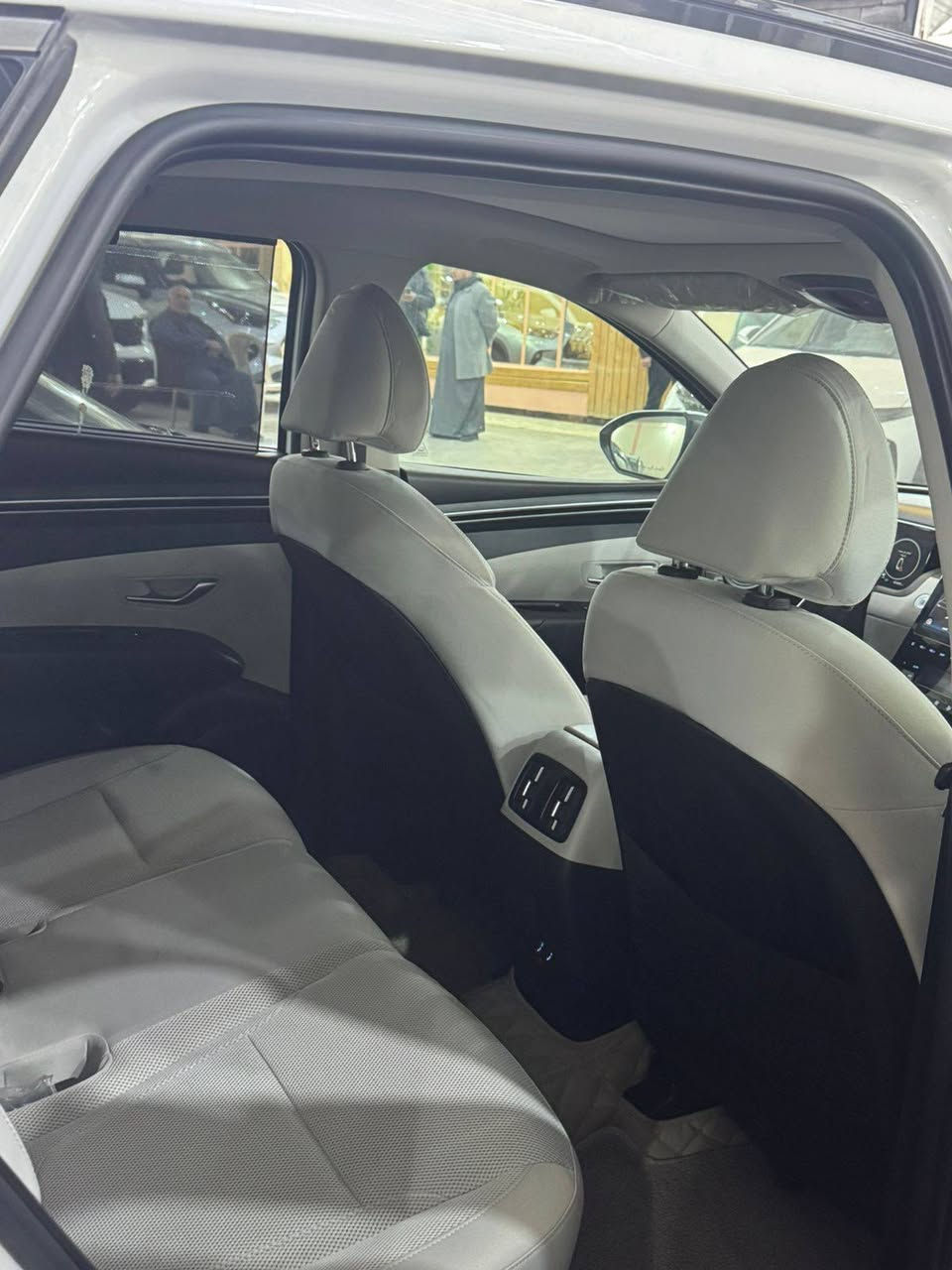 سلام عليكم توسان مديل2023 مكفوله كفاله عامه
فووول مواصفات قماره جام vip
جي بي اس 
لايت زنون كشنات كهرباء اثنين 
اشاير مري بصمه 
شاشه ابلاديه وكيجات اكترونيه 
بردات خلفيه 
كشنات حار+بارد 
السعر 220 بيها مجال 
رقم بغداد 
رقم الهاتف ***********بي واتساب
