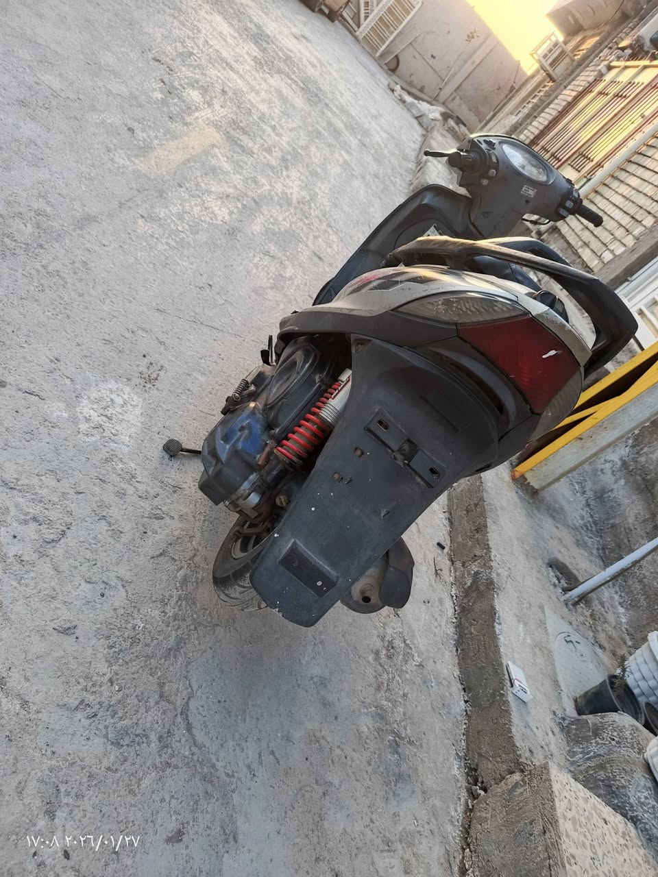 السلام عليكم دراجه ماكس 140,مكينه خير من الله تايرات جددد كهربائيات كلها شغالة قفل صندوك قفل قبق بانزين اوراق منفيس كامل
حتى كيج بانزين كيلو متر شغال مكاني بغداد الشعلة   350 وبيه مجال  
***********  شغالة سلف وهندر
