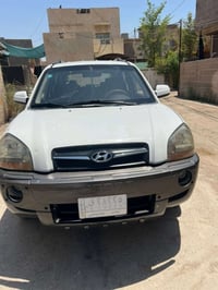 توسان ٢٠٠٩ • محرك ٢٠٠٠ • مشروع وطني ٢٠٢٨
