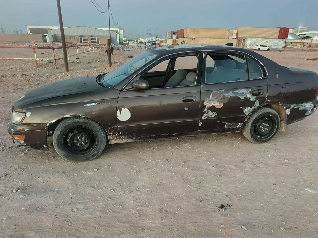 لبيع كرونا نفخ مديل ٩٢  مكينه كير حداديه زينات رقم، بابل الماني مكانها نجف شارع المدينه رعيها يرد مداور سعرها ٣٣ أكو فديو مرفق مع الصور يوضح تفاصيل السياره        (*********** )
