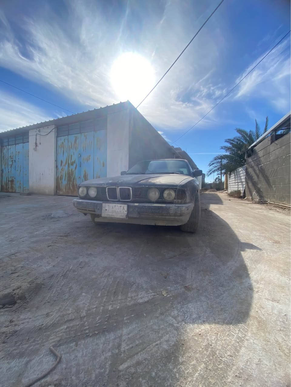 السلام عليكم اخوان BMW 730
سيارة بيها مكينة وكير 3000vvti
الگير گايم ،تبريد شغال ونعمة من الله بس هسه من اجه الشته وكف الفان
سنوية منتهية 2019 رقم بصرة أ شرط التحويل
مكان السيارة قضاء المدينة 
رايدها ب24 مجال بسيط
اخوان السيارة عليها نصبة حلوة وبديها يرادله بس صبغ شوية جارد والسيارة واكفة صارلها شهرين 
دواخلها بيجي على عسلي بلاد ما مبدل غرفة 
غرفتها حلوة مثل الصور
اتصال او واتساب وتدلل *********** المدينة, البصرة
