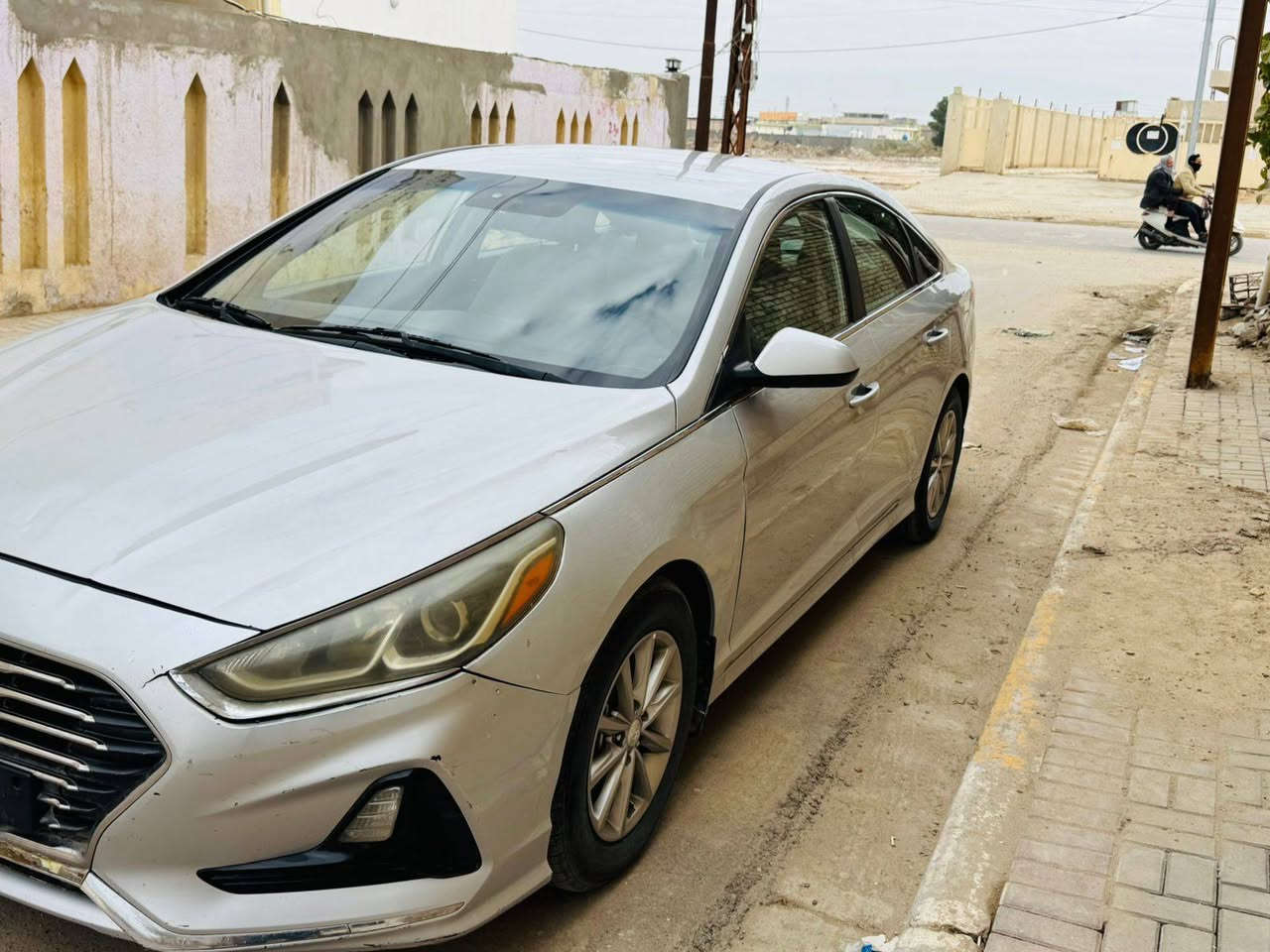 السلام عليكم 
هيونداي سوناتا ٢٠١٩
مواصفات se
محرك و گير مكفولات
رقم معوقين قادسيه لحد شهر السابع و تصير حره 
السيارة ليبل واحد وجاهزه من كلشي 
ماشية ١٣٠ ميل 
السعر 123$ 
الاتصال ***********
