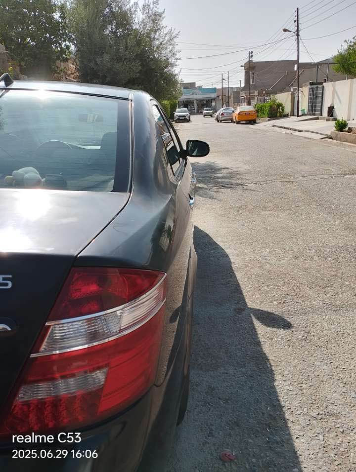 جيلي موبل موديل ٢٠١٣ كير محرك خير من الله سياره كفاله من صبخ بيه شبرين بارد من جاملغ خلفي 
 جیلی موبل ٢٠١٣ بۆ فرۆشتن کیر و مەکینە بەشەرت سەیارەکە سڤوخی نیە بەس ٢ بست ساردی هەیە لە جاملغ دواوە 
***********
*********** كركوك, العراق
