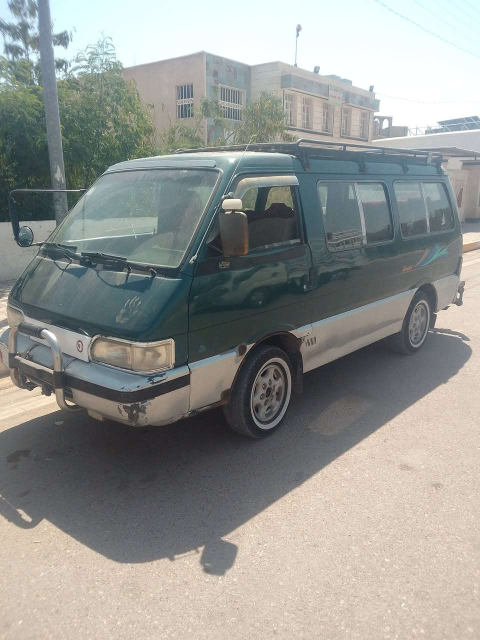 سلام عليكم ورحمه كيه بسته موديل 94 جديده كبل للشارع سنويه صاقطه السعر 45 مصفره هيه وقرامات رقم الماني ***********
