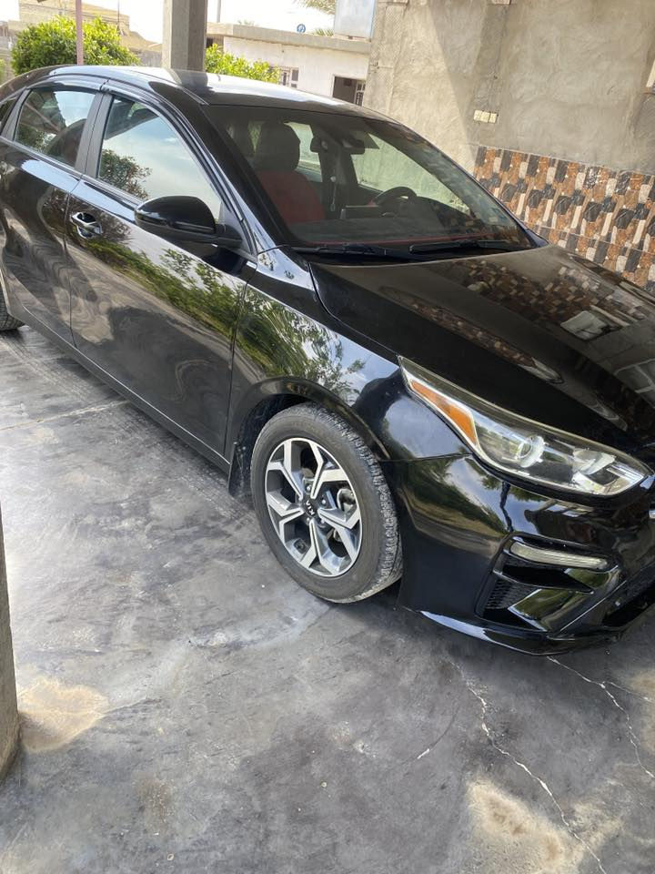 السلام عليكم. ( *********** )
فورتي 2021 رقم انبار معوقين باقي 8 اشهر وتنفك 

السياره مال جناي صارف عليها هواي ومرتبها 

مكينه 2000 دوش شرط الفحص 

_ماشيه 60 فقط 

كير مكينه تبريد ثلج شرط الفحص برغي ما مفتوح بيها 

المواصفات المعروفه 

شاشه كار بلي + رادار امامي حساسات جانبيه 

3 وضعيات قياده سبورت ونورمان وسمارت 

تحكمات استيرن جهتين + مانع انزلاق + تحديد مسار 

تخم تاير جديد 

دوشمه ارضيه جلد اصلي 

مكان السياره الانبار .. الفلوجه ..
