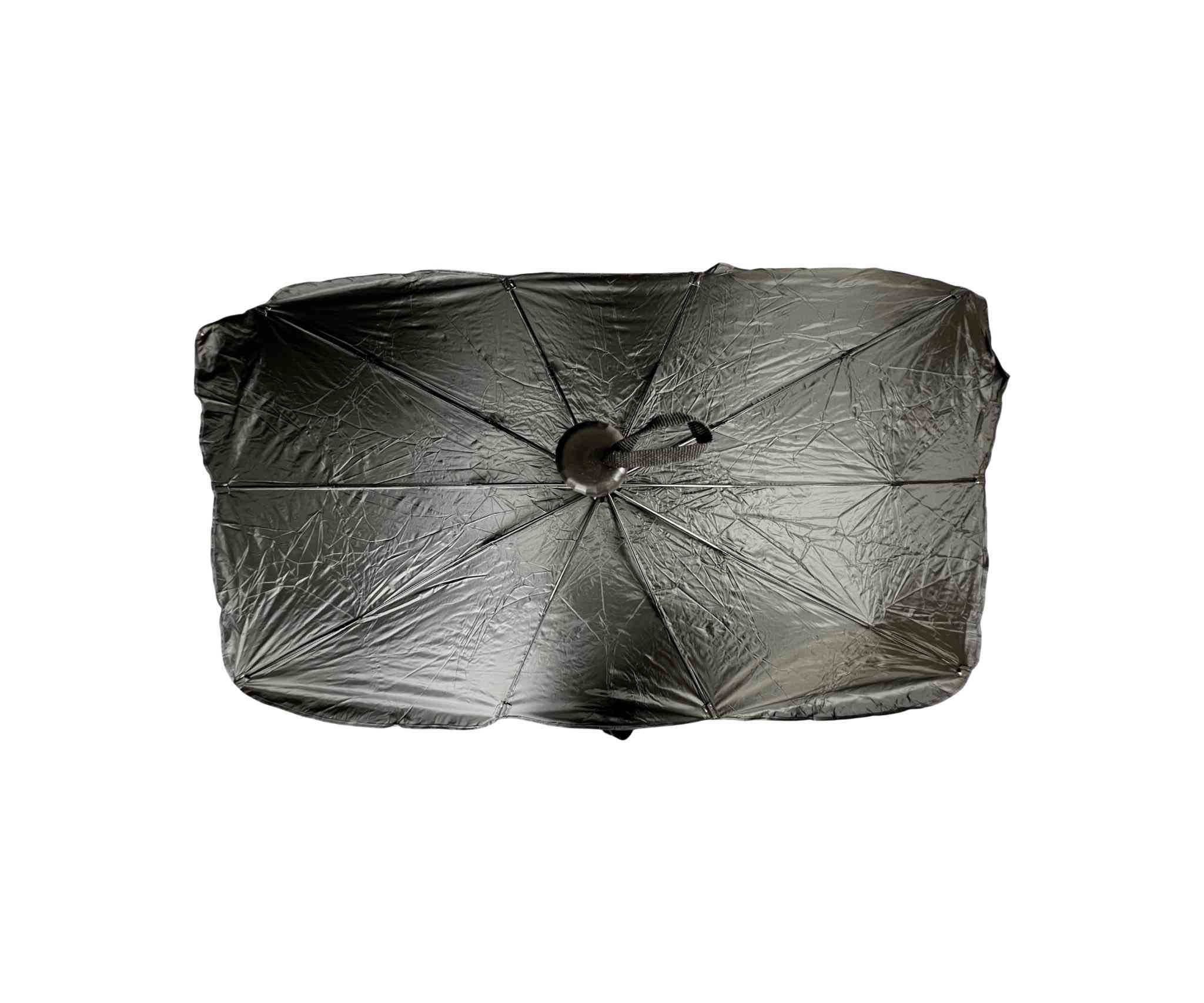 مظلة زجاج أمامي للسيارة قابلة للطي – تصميم مظلة (Car Umbrella Sun Shade)
الاستخدامات
حماية داخل السيارة من أشعة الشمس المباشرة.
تقليل حرارة المقود والطبلون والمقاعد.
حماية التابلوه من التشققات وتغير اللون.
تقليل تأثير الأشعة فوق البنفسجية (UV).
مثالية للاستخدام اليومي في الصيف.
المميزات
تصميم مبتكر يفتح مثل المظلة خلال ثواني.
مادة عاكسة مزدوجة الطبقة لعكس الحرارة وأشعة الشمس.
هيكل داخلي معدني قوي (أضلاع مظلة متينة).
زر قفل وفتح سريع.
مقبض بطول 40 سم لسهولة التحكم.
سهلة الطي والتخزين داخل الباب أو الدرج.
مناسبة لمعظم السيارات.
أبعاد المنتج:
الطول 130 سم
العرض 80 سم
ارتفاع المقبض 40 سم
قياس الكارتون:
35 × 6 × 7 سم
محتويات الصندوق
1 × مظلة زجاج أمامي للسيارة
1 × حزام تثبيت (فيلكرو)
علبة كرتونية 
الملاحظات
يُفضل إغلاق المظلة بلطف للحفاظ على عمر الأضلاع المعدنية.
تأكد من القياس قبل الشراء لضمان التوافق مع سيارتك.
اللون الداخلي فضي عاكس والجهة الخارجية سوداء.
للتواصل على الرقم *********** للحجز 🤍
