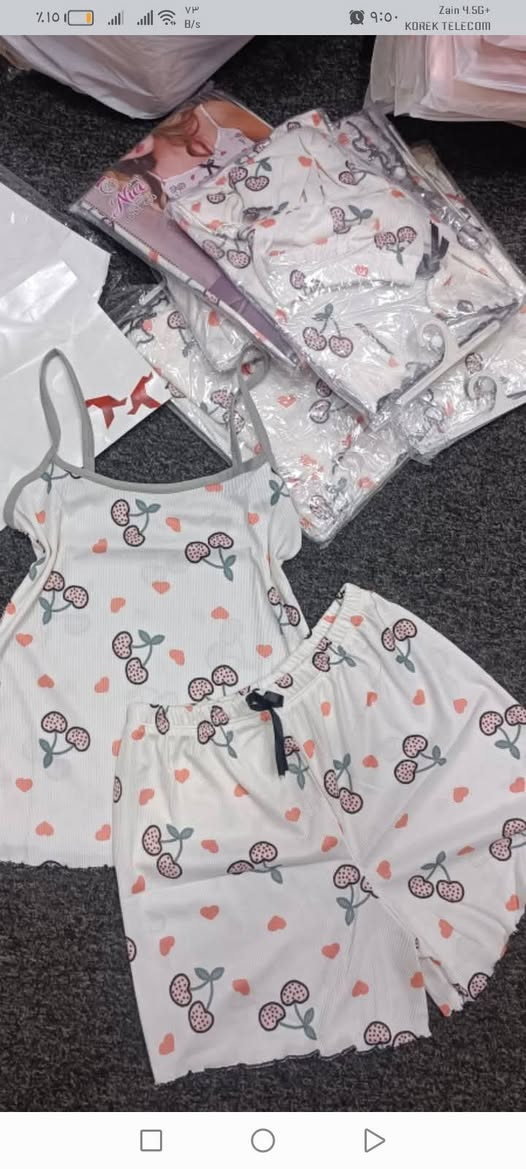 كل صورة سعرها ٣٥٠٠
التوصيل الف داخل المنطقة


**إذا كنت صاحب هذا الإعلان وتريد حذفه لأي سبب، رجاءا أرسل رسالة إلى الدعم الفني**