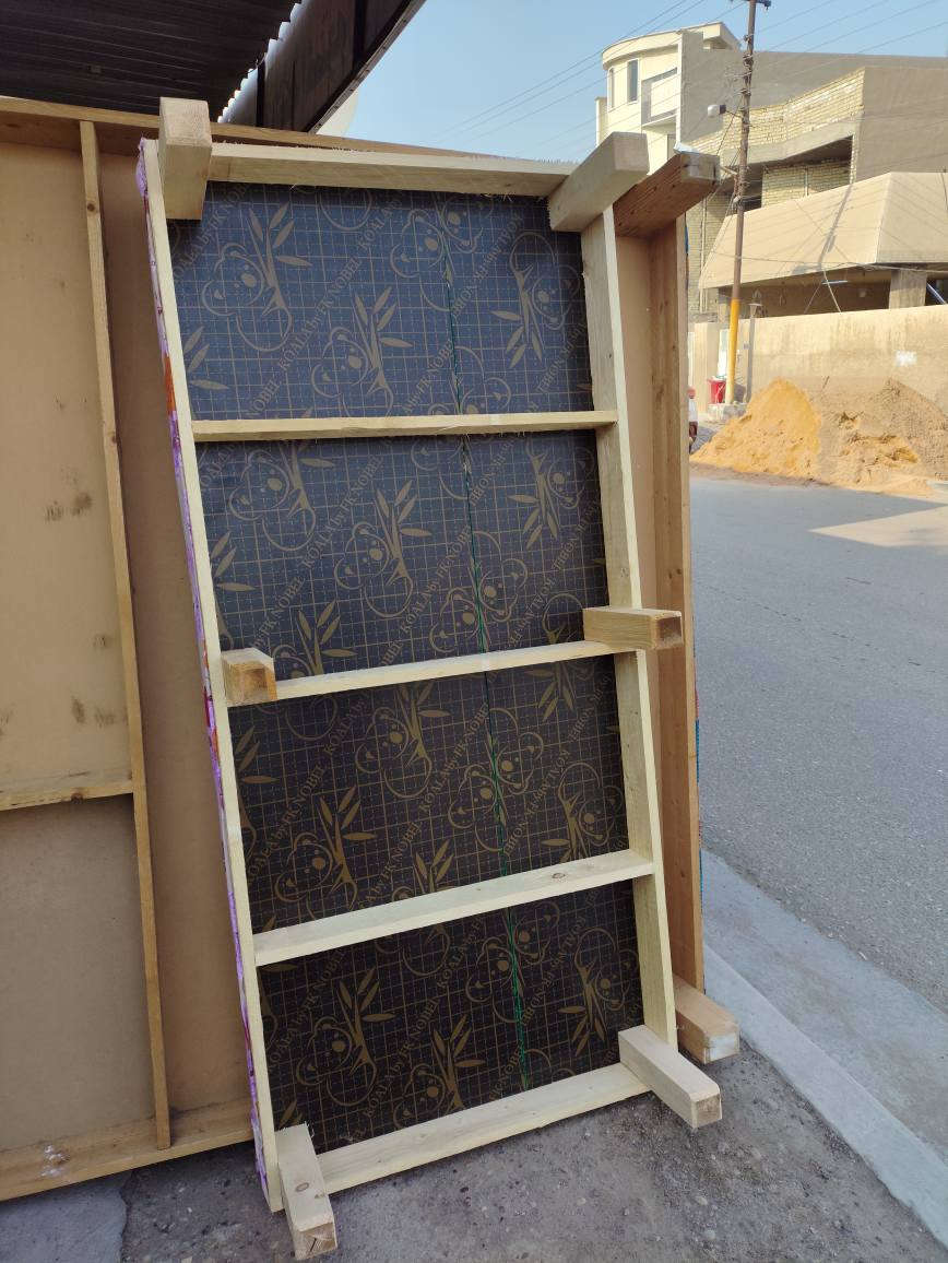 📢للبيع صوميات (چرابي) جديدة (نفر) و(نفرين) مصنوعة من خشب (فايبر بلوك.) واكو خشب (بلاويد اسود) قوي. جدا

سعر النفر :  50,000  دينار (6 رجلين).

سعر النفرين: 75,000 دينار (6 رجلين).

سعر النفر البلاوود الاسود: 65،000 دينار(6رجلين)

سعر النفرين البلاوود الاسود:90،000 دينار(6رجلين)

يتوفر توصيل بكروه للمناطق المجاورة فقط.

📍 الموقع: بغداد – حي الجامعة، نهاية شارع المصرف قرب الجمعية.
📞 للاستفسار: ***********. بغداد, العراق
