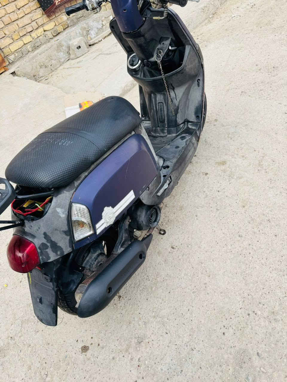 ماكس بوليس نظيفة دراجة حلوه ماا صارلها شهرين من نازله رمبه سعرها 750 وبي مجال للشراي حق الجيه الرقم ***********
