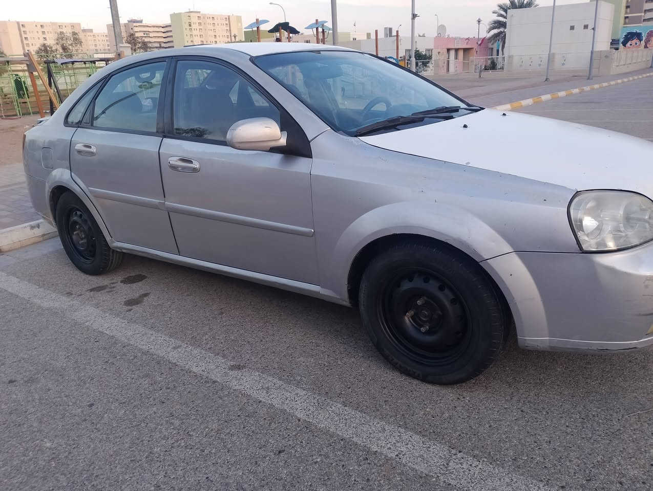 السلام عليكم اوبترا للبيع موديل 2006 بغداد خصوصي أو مراوس ب النترى 2009او2010تكسي وانطي فرق****بالنسبه للمحرك جيد اطارات فوق الوسط صدر جيدجدا بيه جراد مكانات قليله بيها منظومة غاز بأسمي تحويل مباشر السعر 62 ورقه وبيها مجال بسيط الاتصال *********** موجد أي وقت
