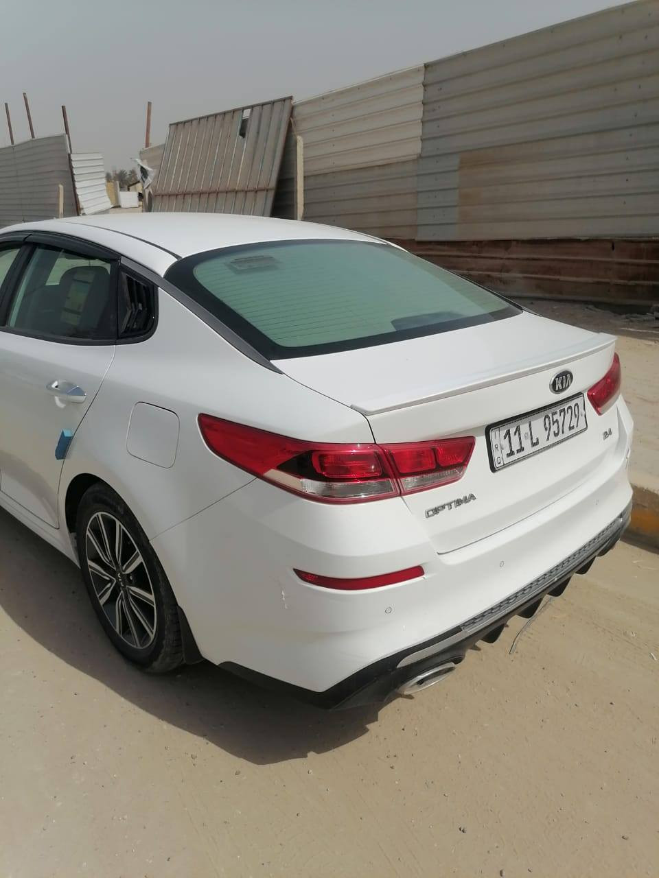 اوبتيما خليجي موديل ٢٠٢٠
بيها كارت بالجاملغ الأيمن والباب طول شبر 

مكفوله من الضربه والصبغ

رقم بغداد بسمي تحويل مباشر 

السعر ١٩٥ وبيها مجال

رقم الهاتف ***********

مكاني ديوانيه
