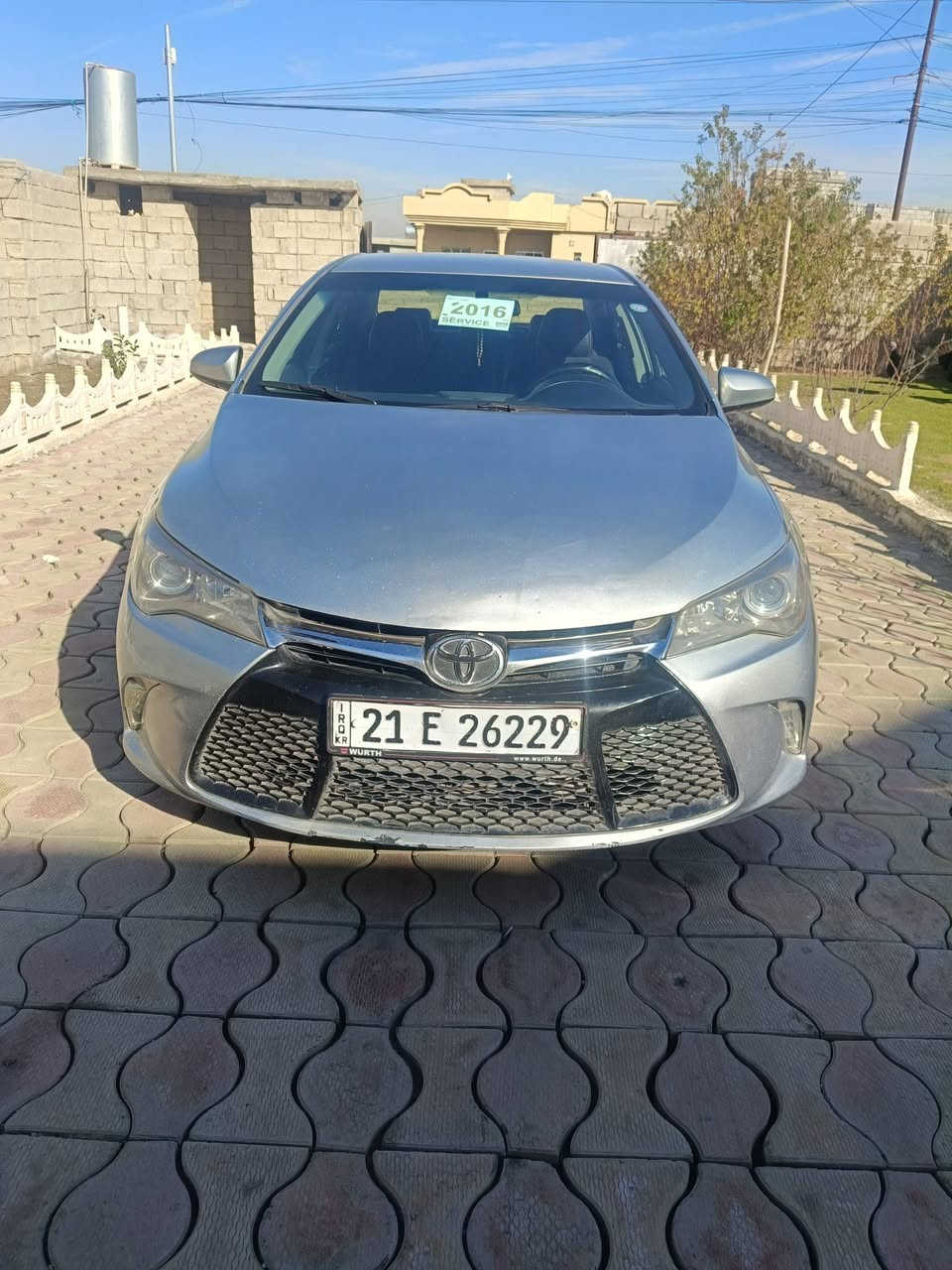 سلام عليكم
كامري للبيع ومروس حسب القناعه موديل 2016 سياره جديده رقم دولي وهزه جديد سياره بيه ضرر بونيد جاملغ بدون داخل محرك ما مفتوح سياره نظيفه تحويل مباشر 
سعر 145 بيها مجال
***********
