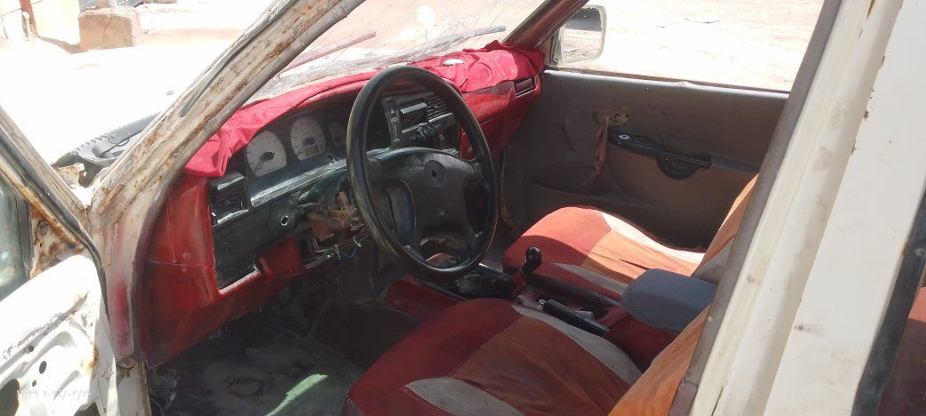 سلام عليكم مرخصت مدير لكروب بيكم دير 2006 رقم الماني تحويل سنويه كارتونيه صاقطه ب 2019 مكينه وكير نضاف شاصيه نضيف تايرات نضيفه حداديه 70 ب ميه سياره حلوه دواخل حلوه بس بدي بي خياس سعره 25 وبيه مجال عنوان بصره ***********
