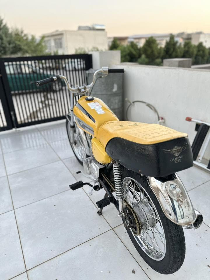 Slaw la hamw layak❤️
ئەم ماتۆڕە بۆ فرۆشتن ١٢٥  ٤ گێڕ ٢٠٢٠ 🏍️ڕۆن و تایە و ویل و زنجیر لۆکە ماتۆڕەکە جوان و بەقوەتە ٢٦٠ هەزار و معامەلە شوێن سلێمانی ئەوەش ڕەقەم مۆبایل
***********
وەتس ئەپ و ڤایبەری لەسەرە💸
