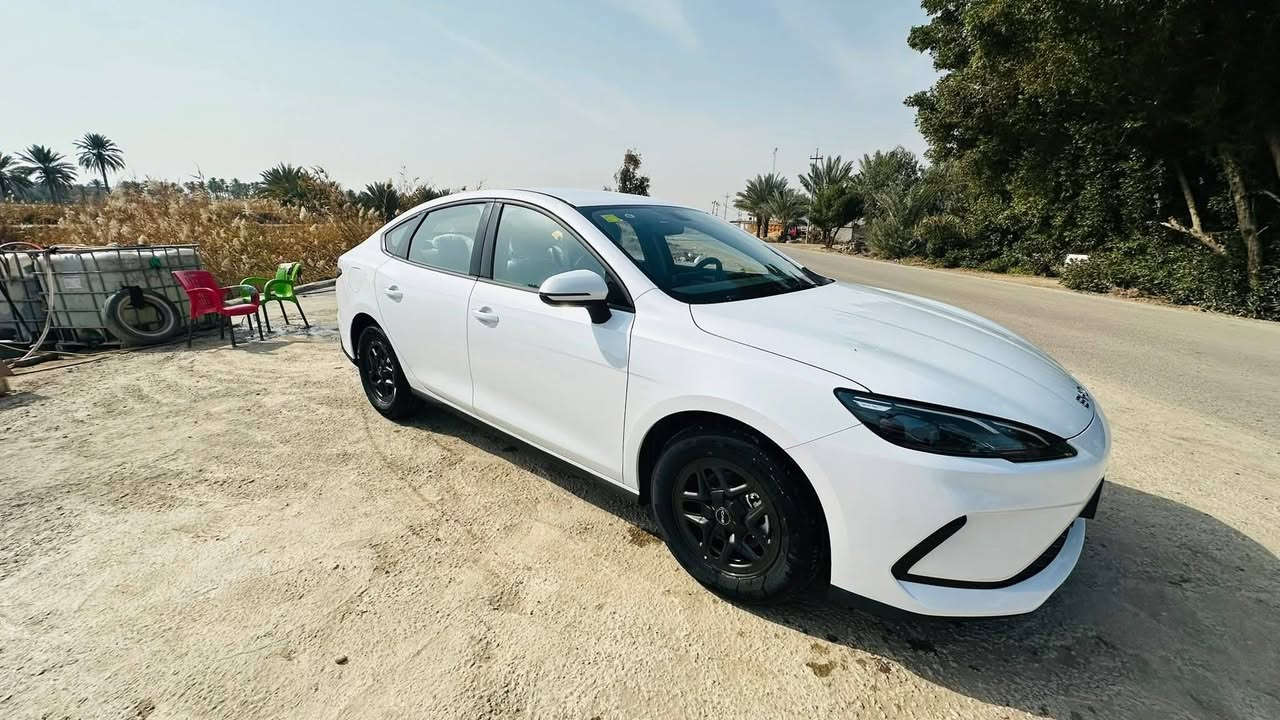 السلام عليكم BYD 2025 استيراد خاص وليس ستندر فول مواصفات عدة إلفتحه شاحنه سريعه بصمه كرت جاهزه ومجهزه السيارة مغلف دواخلها ماشية البطاريه ١٢ وال محرك ١٤
بيها بارد ناشرة بلصور فقط مكانها كربلاء طويريج

السعر ١٩٧٠٠ وبيها مجال بسيط جداً


**إذا كنت صاحب هذا الإعلان وتريد حذفه لأي سبب، رجاءا أرسل رسالة إلى الدعم الفني**