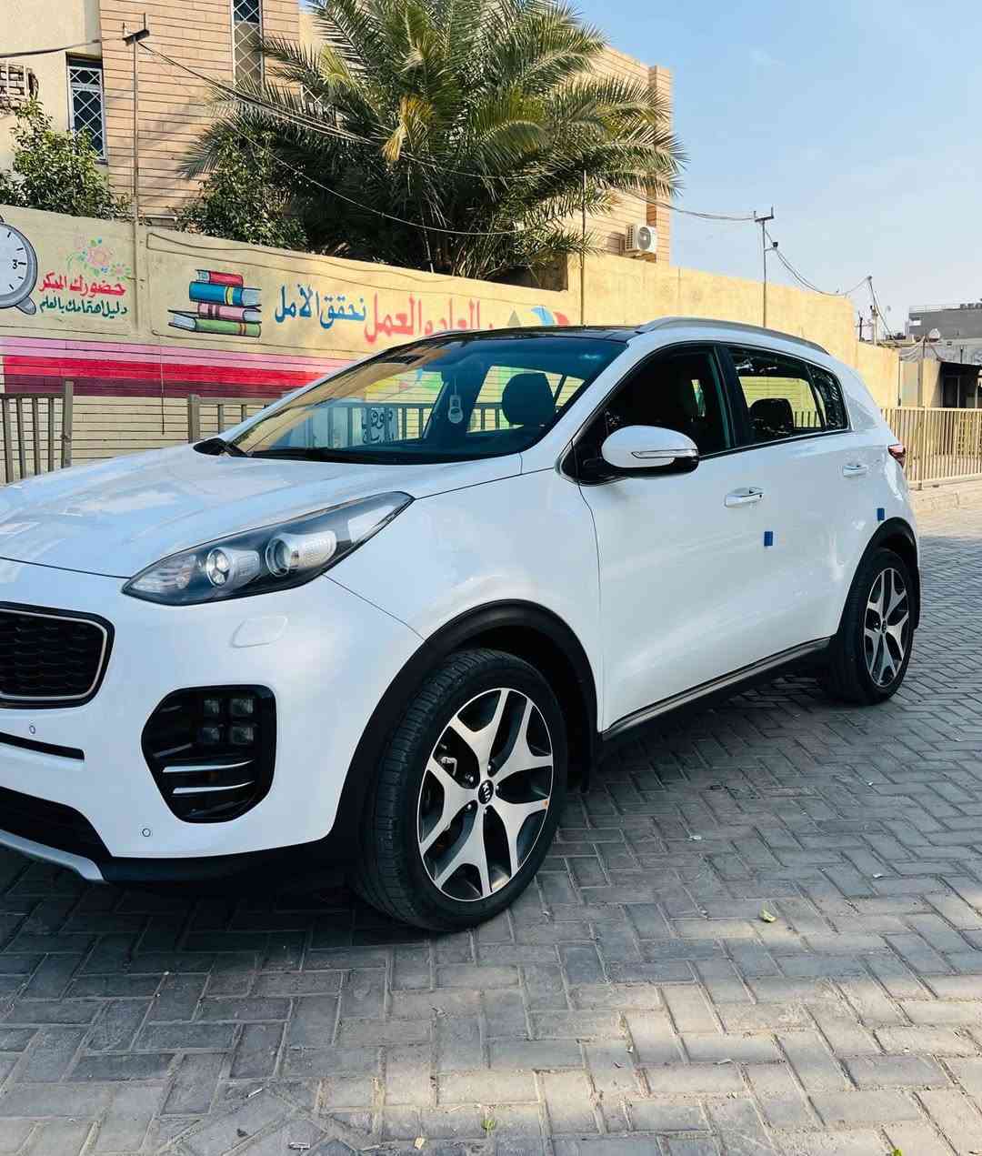 السلام عليكم 😎🔥بيع فقط 

كيا سبورتج GT لاين 2019 خليجي 

رقم بغداد انكليزي تحويل مباشر ب اسم المشتري

عداد المسافه 55  الف حقيقي

المواصفات 🔰LiNE GT
محرك 2000 دوش 
بصمه ابواب وتشغيل 
سقف بونراما 
كشنات الاماميه  كهرباء 
داخل جلد 
شاشه
كامره خلفيه 
حساسات امامي خلفي 
سايد بريك دكمه 
اوتو هولد 
درايف مود وضع قياده
فول تحكم ستيرن 
داخل وخارج زينون 
جنطه كهرباء 
مجموعه اصوات JBL
تبريد قطعتين
لك لايت لد
مري شفط + اشاره 
كشافات زينون 
ترحيب عند الاقتراب
اريل انفكيشن 
زراكات لايت 
وبعد بيها مواصفات 

  📍 مكان السياره / بغداد الكاظميه 

📞*********** 

📞***********
