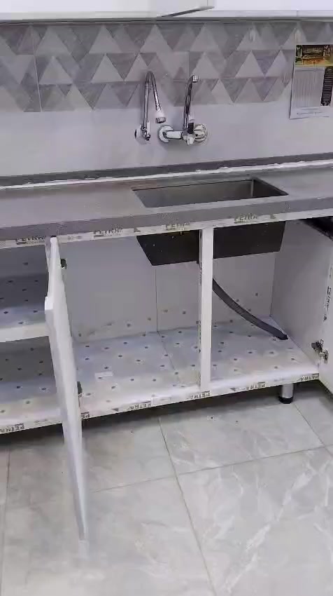 السلام عليكم
كاونتر تفصال مع الملحق عرض ٣ متر شغل درجه اولئ نضافه فول اخو الجديد صار اقل الشهر من اخذتهم نضافه درجه اولئ
***********
