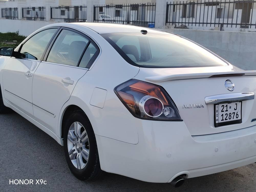 التيما 2010 خليجي للبيع سعر 105 بدون ضرر شرط من دعاميه للدعاميه مكاني كلار اهلا وسهلا هذا رقمي *********** سياره رقم سليمانيه انكليزي الجديد سنويه وهزه كله جديد تخم تاير جديد صدر كله جديد دينار مذب علي نضيف مامخلي بي نقص السليمانية, العراق
