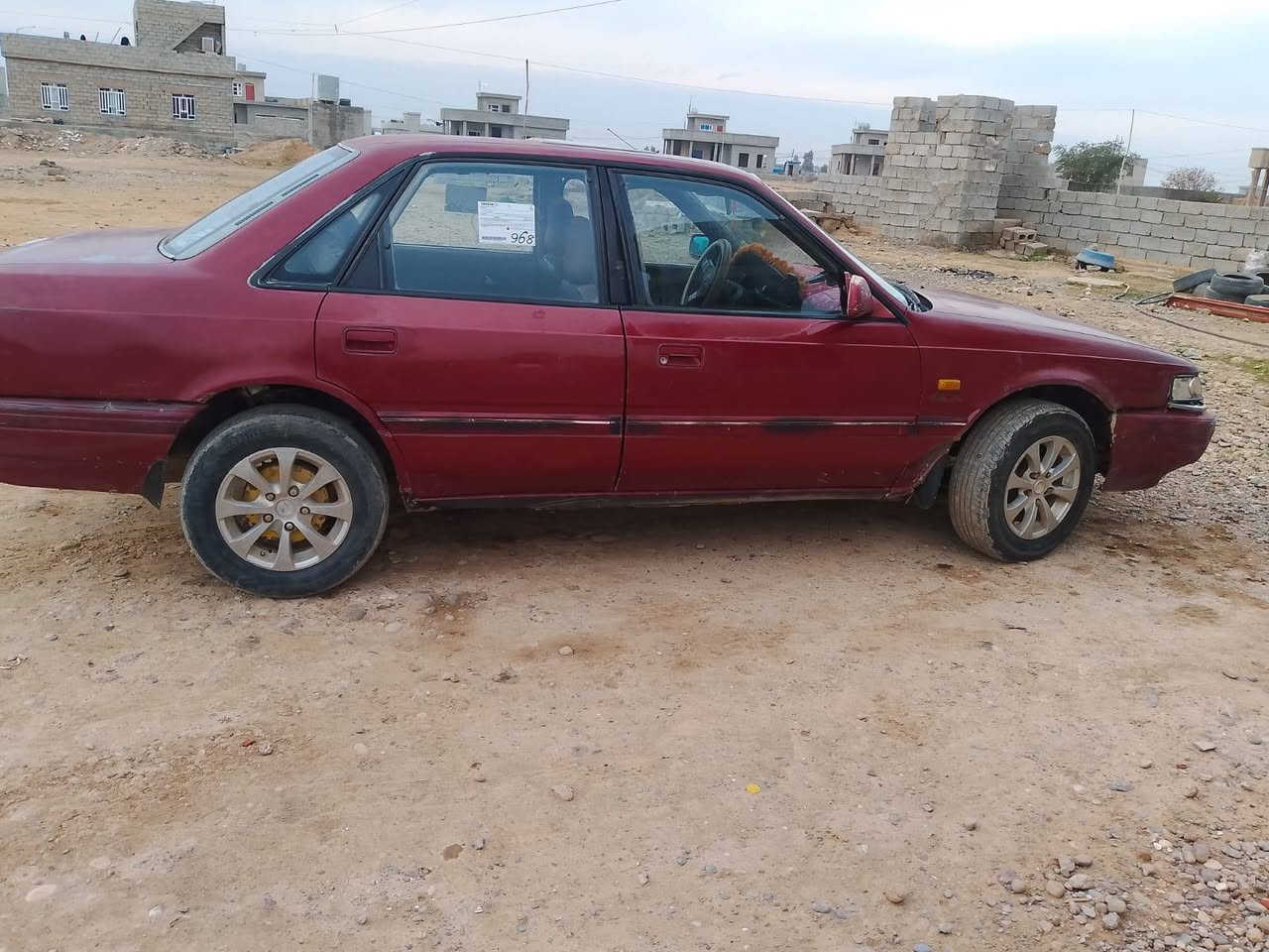 مازده 626 
الموديل 91
اللون ماروني 
4 سلندرالطراز مازدا 626
المحرك : 2.0 لتر، 4 سلندر
ناقل الحركة يدوي. 
للبيع المكان قريه سديره مكلف بالنشر فقط اتصل  *********** 
السعر  ب 37 وبيها مجال  يرهم مقدمه وبالشهر 
وشرط الكفيل
