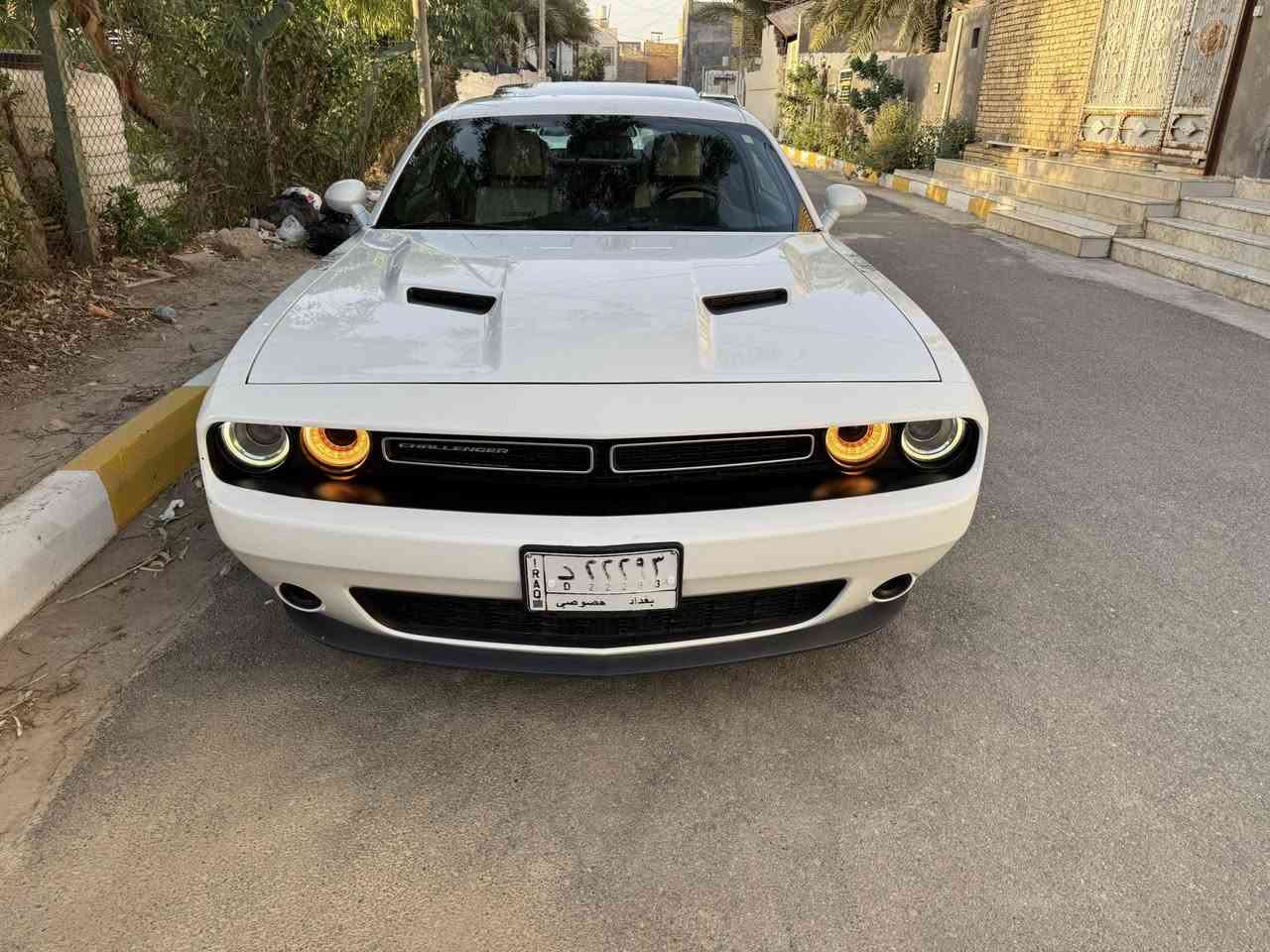 دوج جالنجر موديل 2019ضرر تقرر غرق  صور ضرر موجوده داخل منشور رقم بغداد بئسمي تحويل مباشر محرك 6سلندر شاشه كبيره كامره رادار فتحته سقف بدون أي ضرر او صبغ سياره تقريبا صار 4سنوات عندي محرك بلاد كير بلاد تبريد عداد مسافه 64الف داخل جلد عمل ب عمان سياره موجوده محافظه ذي قار سعر 188 للتواصل
***********
