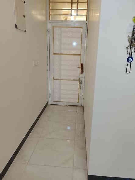 دار للبيع مبادره او نقد موقع الدار حي السلام والمساحه 100 طابق واحد بناء جديد يتكون الدائره من غرفه نوم صاله واستقبال ومطبخ موقع دار حي السلام خلف الدفاع المدني   الاستفسار اكثر اتصال على الرقم
***********
***********
