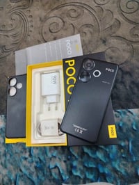 بوكو F6 مستخدم اخو الجديد نظيف 100% ذاكرة 512 سعرة ب 310 الف وبي مجال ...