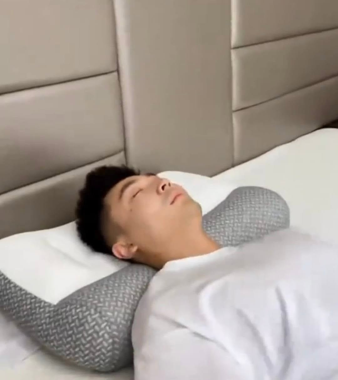 سوي بيباي لآلام الرقبة والظهر! 
وسادتنا الطبية المريحة مصممة خصيصاً لـ:

🛏️ نوم عميق ومريح طوال الليل
🏍️ جلوس طويل على الدراجة (جماعة الديلفري)
🚗 رحلات السيارة الطويلة
💻 ساعات العمل على المكتب

✅ تدعم العمود الفقري بشكل صحيح
✅ تخفف الضغط عن الرقبة والكتفين
✅ مناسبة لجميع أوضاع الجلوس والنوم

💰 السعر: 15,000 فقط
🚚 توصيل لكافة المحافظات

📞 للطلب والاستفسار: ***********

ـــــــــــ& مخــــازن الشــــــورجه &ـــــــــ
