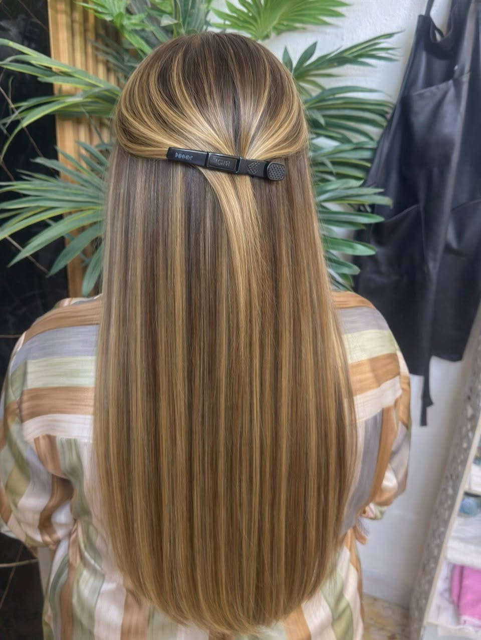 نبأ الشمري

خصومات 🥰

صالون ديفا سماوه الغربي مقابل متنزه الورده 

***********

 

https://www.instagram.com/diva_saloon_h.smawa?igsh=dTEyYm1xc2lianJ0
