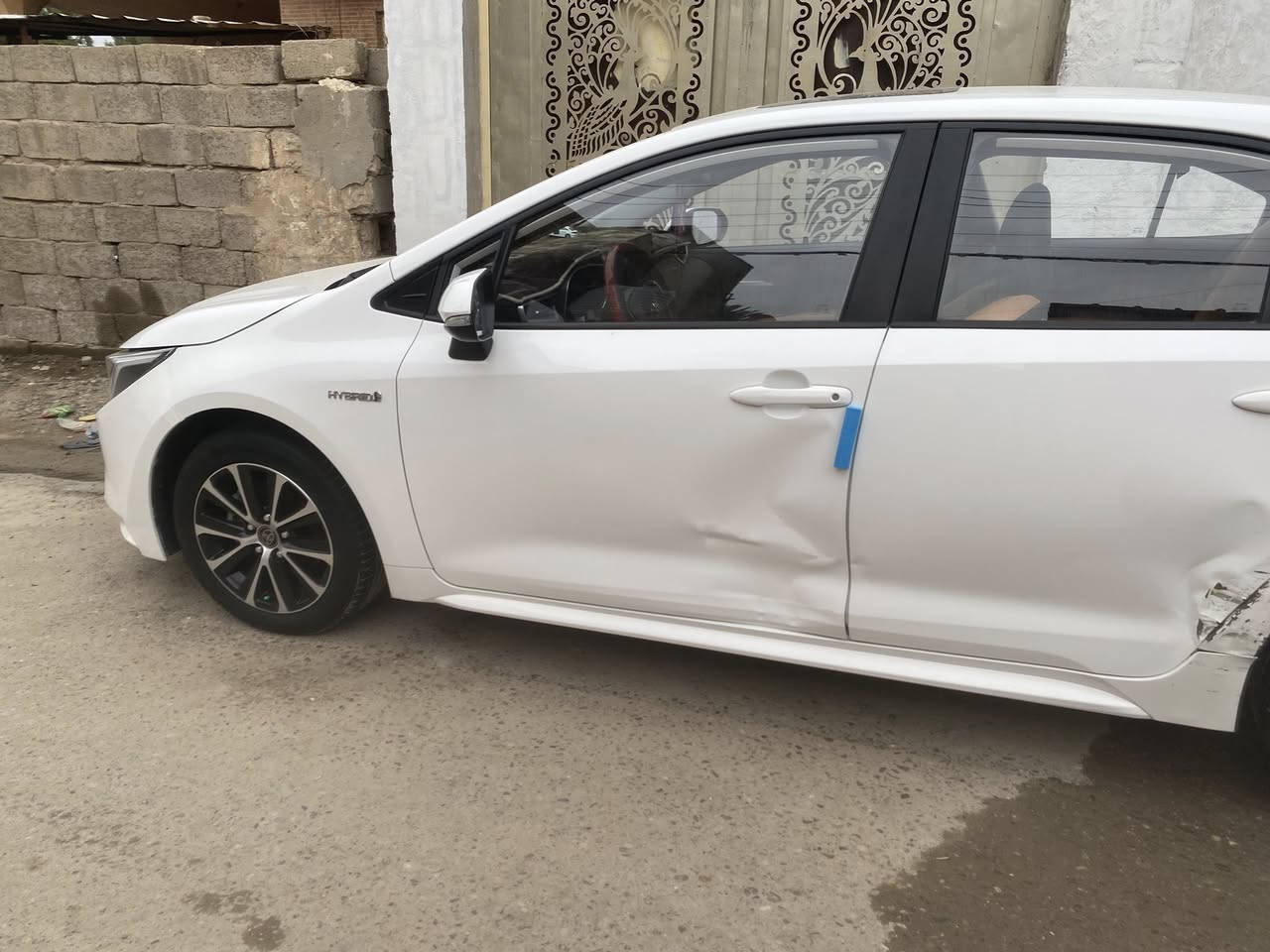 السلام عليكم كورلا للبيع او مرواس بشكل الخليجي موديل 24ماشيه 19kmمواصفات ٣انضمه قياده رادار مانع انزلاق شاشه فتحه مانع تصادم قياده ذاتيه بيه ضربه بسيطه بلجاملغ الخلفي وشويه من الباب موضح بلصور وبيها بعد هوواي مواصفات اسبير مانازل سياره جديده السعر ب١٣٥وبيها مجال هـ***********
